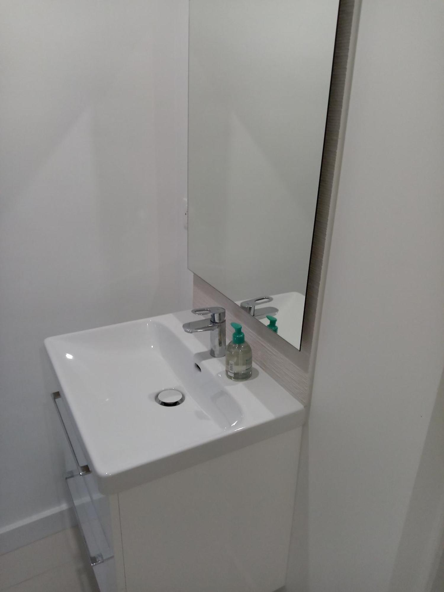 Quartier Le Plus Anime De Marseille "La Plaine Cours Julien "Chambre Avec Salle De Bain Wc Privee Integrees "Dans Appartement Kültér fotó