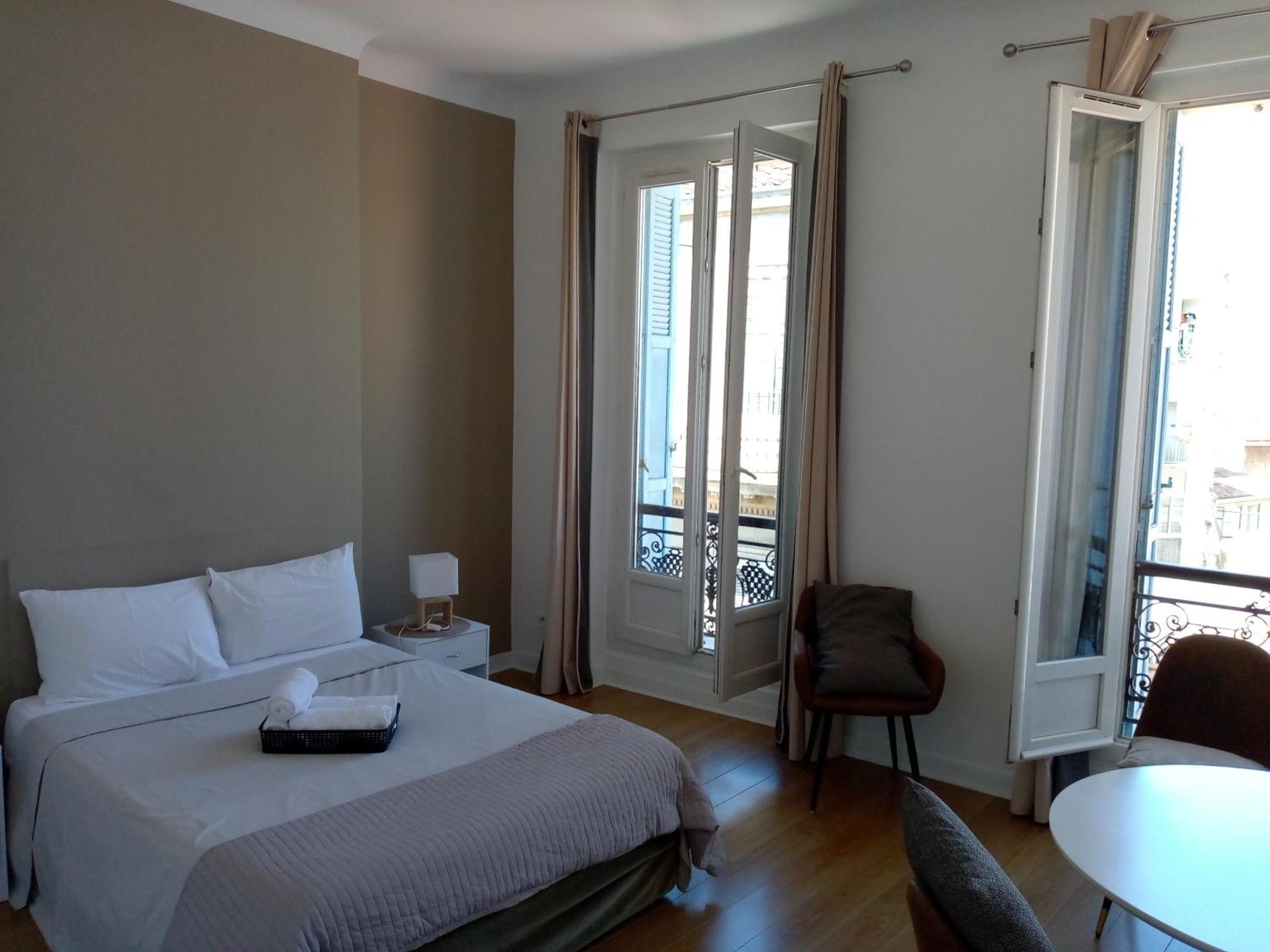 Quartier Le Plus Anime De Marseille "La Plaine Cours Julien "Chambre Avec Salle De Bain Wc Privee Integrees "Dans Appartement Kültér fotó